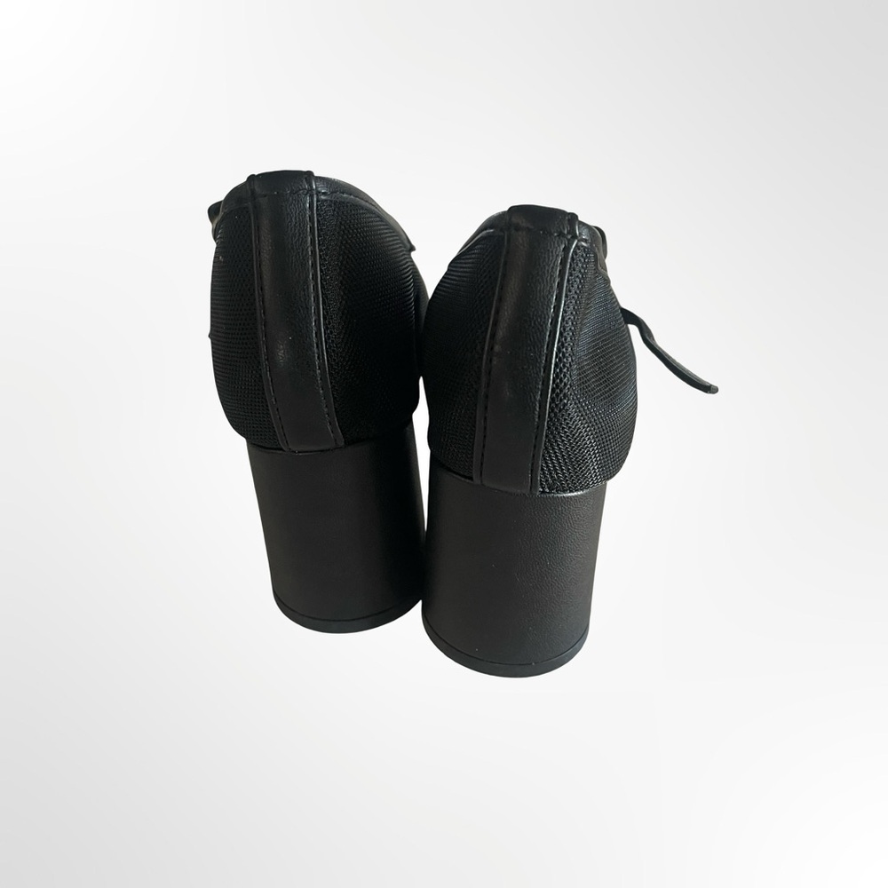 Scoop Black Mary Jane Block Heel Pumps with Adjustable Strap - Picture 4 of 8